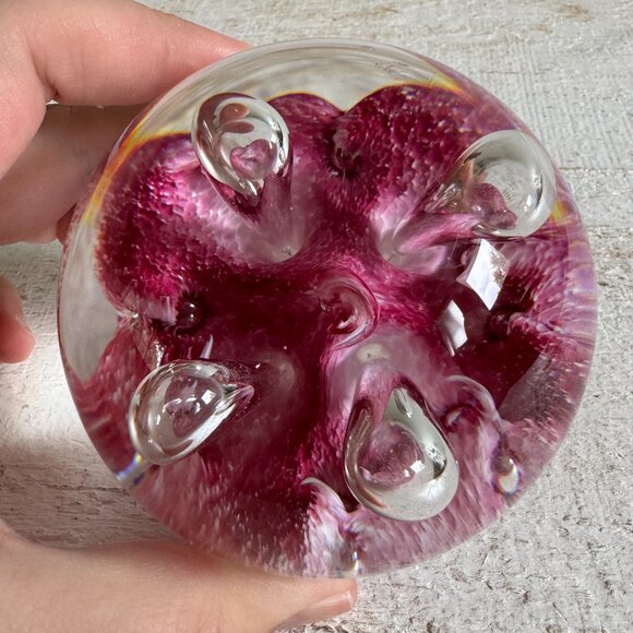 Vintage Caithness Moonflower Art Glass Bubble Paper Weight - Picture 5 of 12